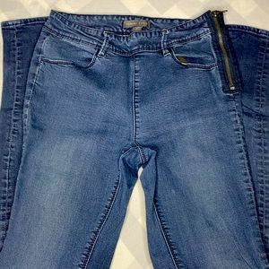 Kendall and Kylie jeans